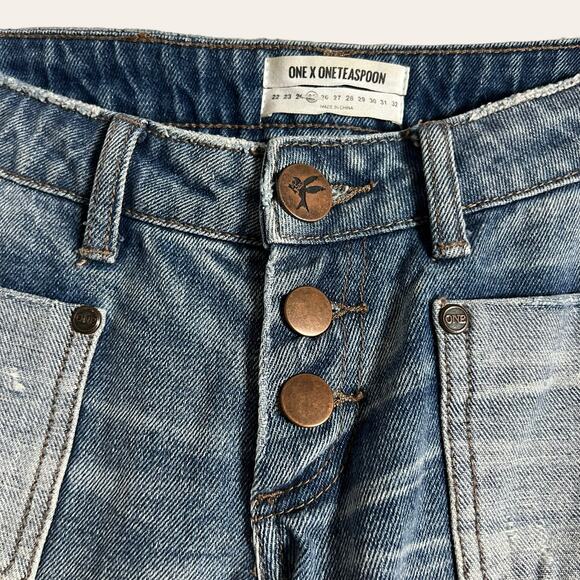 One Teaspoon Orchid Flare Leg Distressed Floral Patch Pocket Jeans 25 - Picture 7 of 16